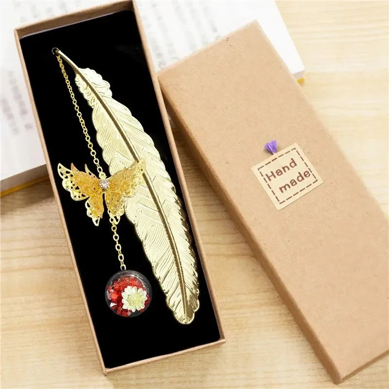 Metal Feather Bookmark with Butterfly & Dried Flowers – Stylish Page Marker