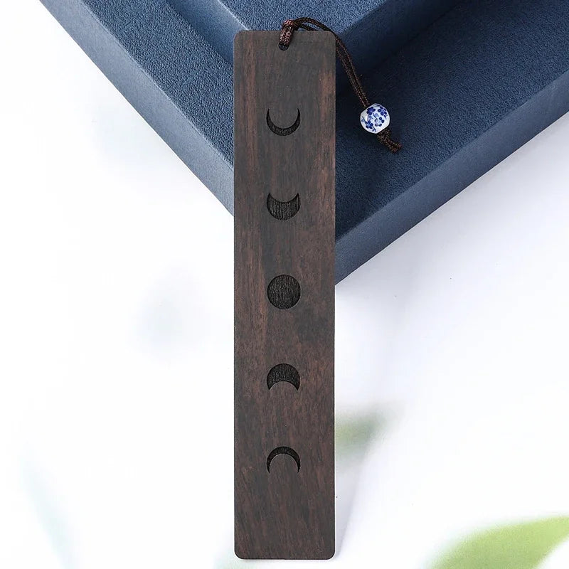 Black Sun Moon Design Wooden Bookmark – Stylish Sandalwood Bookmark for Students